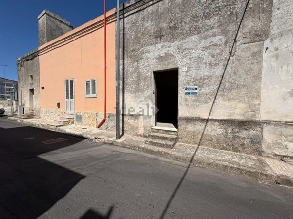 casa indipendente in vendita a Cavallino