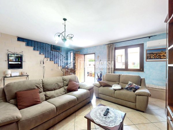 casa indipendente in vendita a Cavallino