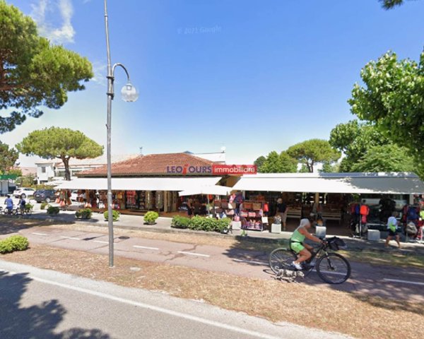 negozio in vendita a Cavallino