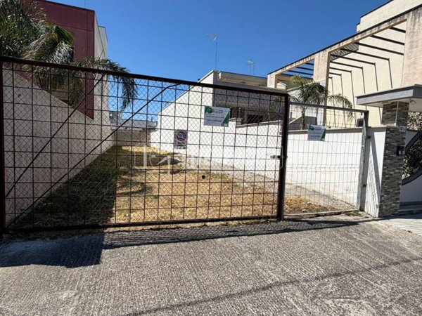 casa indipendente in vendita a Cavallino