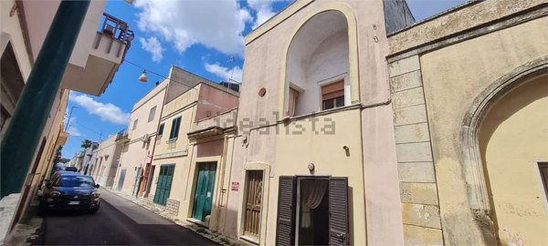 casa indipendente in vendita a Collepasso