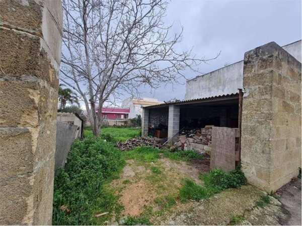terreno agricolo in vendita a Collepasso