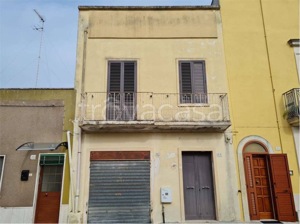 casa indipendente in vendita a Collepasso