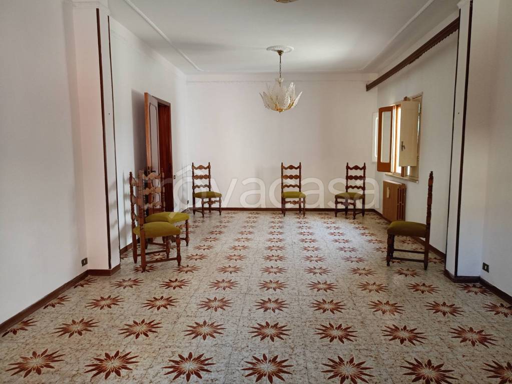 casa indipendente in vendita a Collepasso