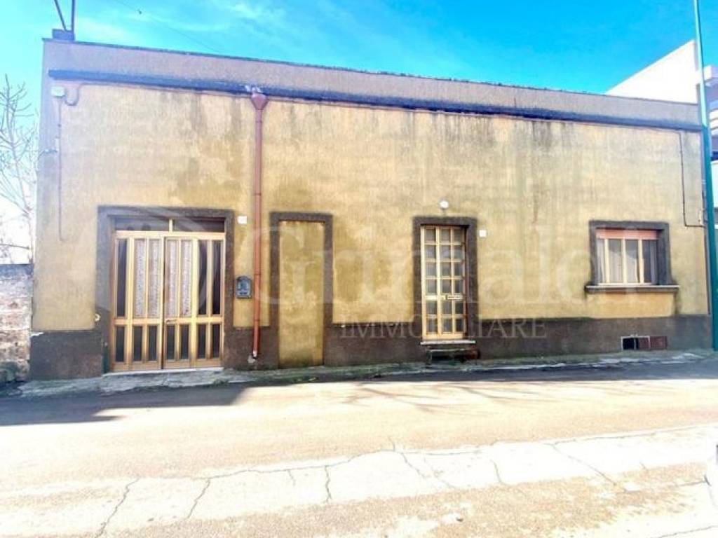 casa indipendente in vendita a Collepasso
