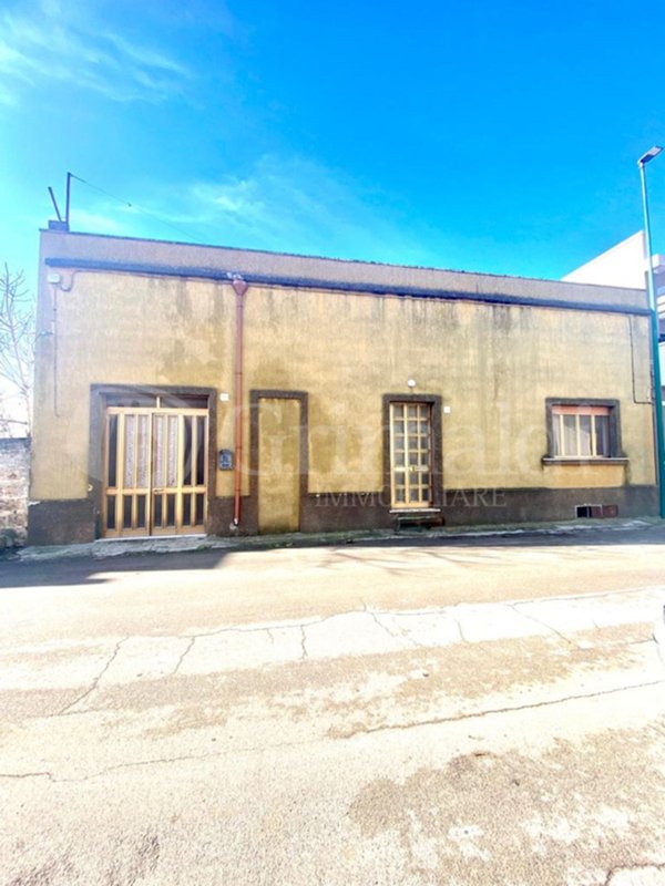 casa indipendente in vendita a Collepasso