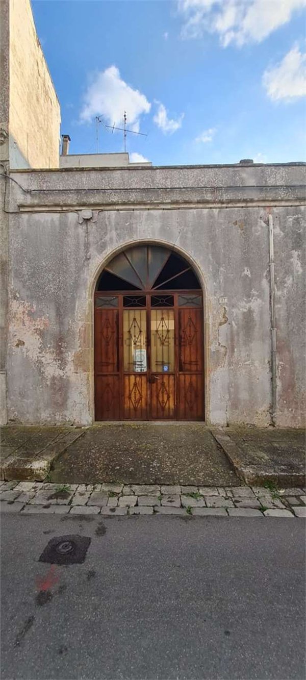 casa indipendente in vendita a Collepasso
