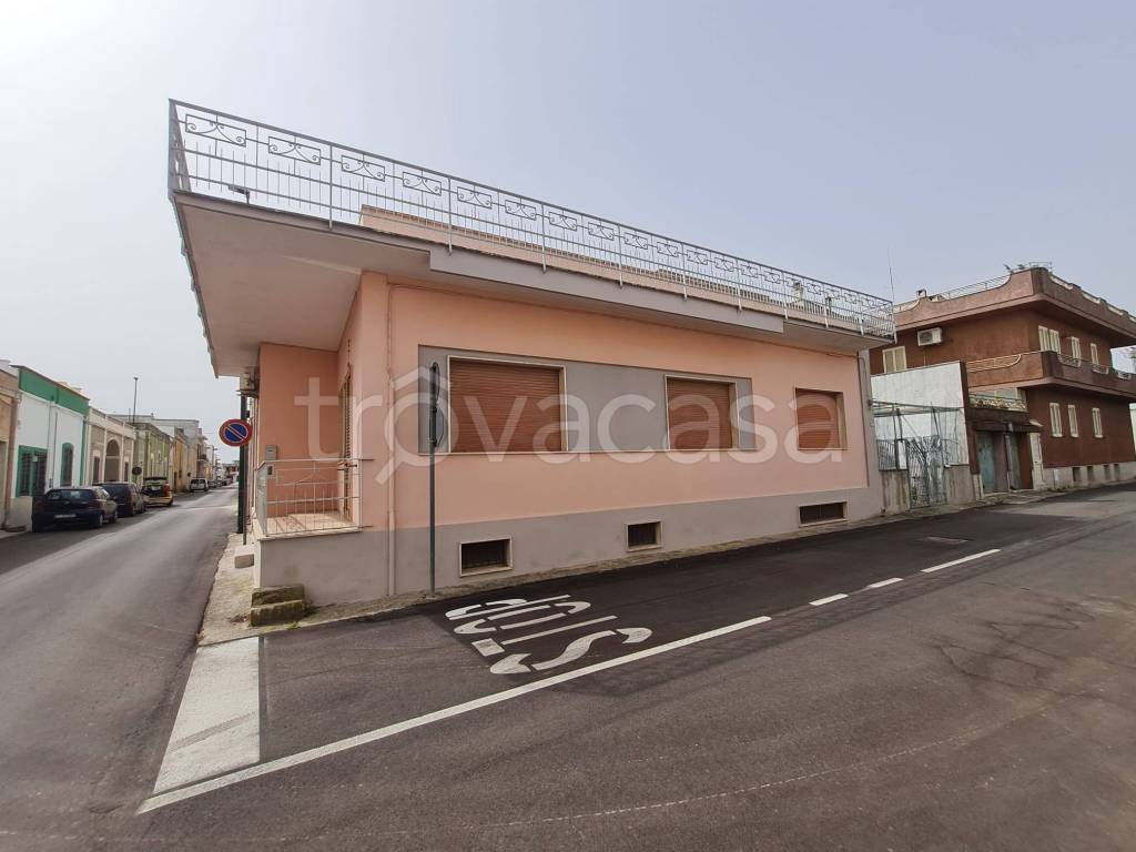 casa indipendente in vendita a Collepasso