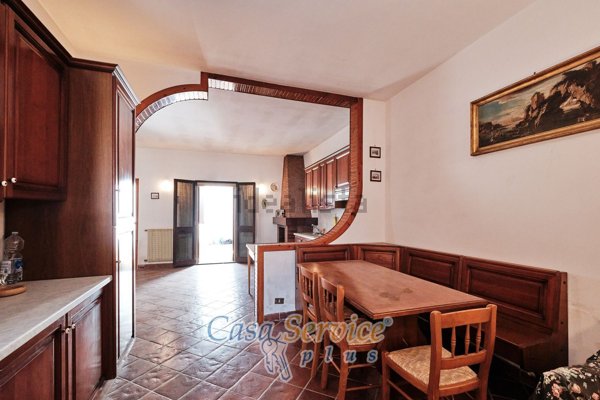 appartamento in vendita a Collepasso