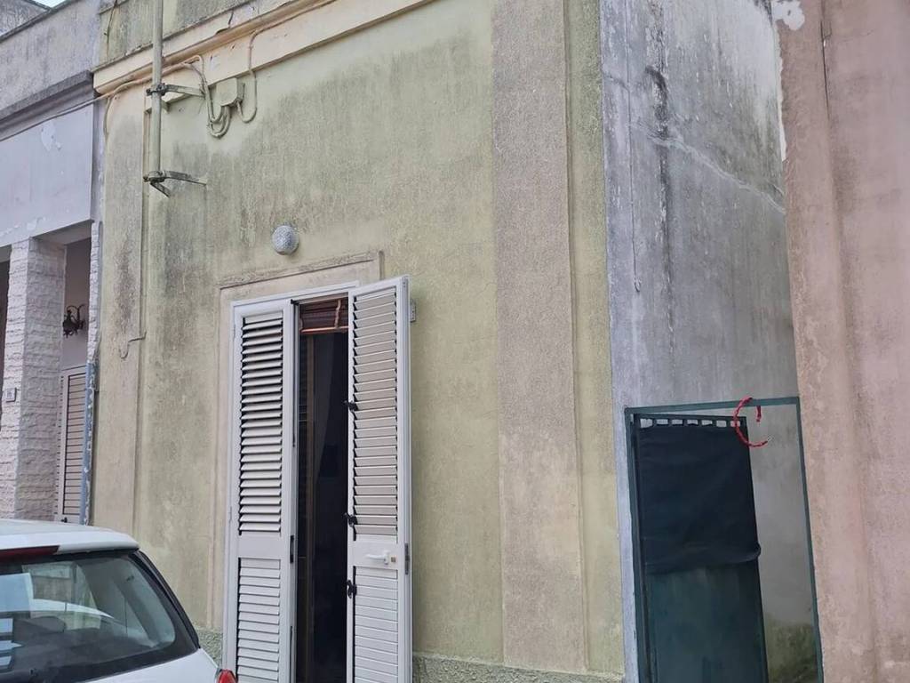 casa indipendente in vendita a Collepasso