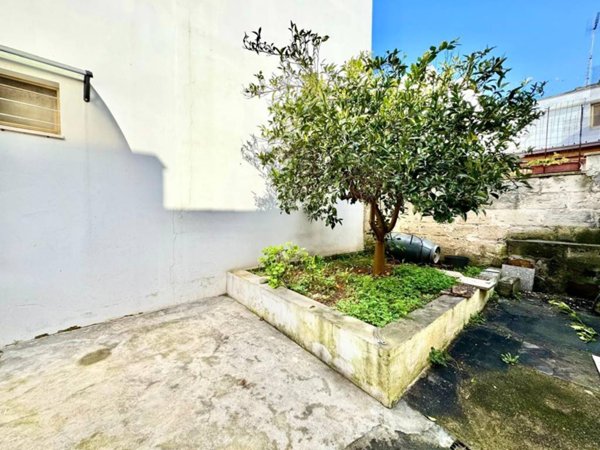 casa indipendente in vendita a Collepasso