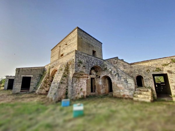 casale in vendita a Collepasso