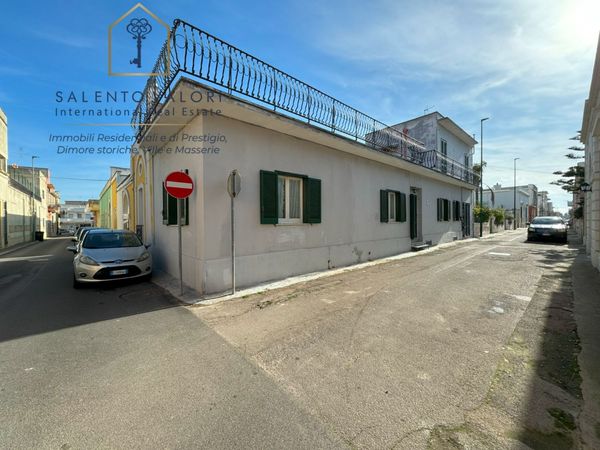casa indipendente in vendita a Collepasso