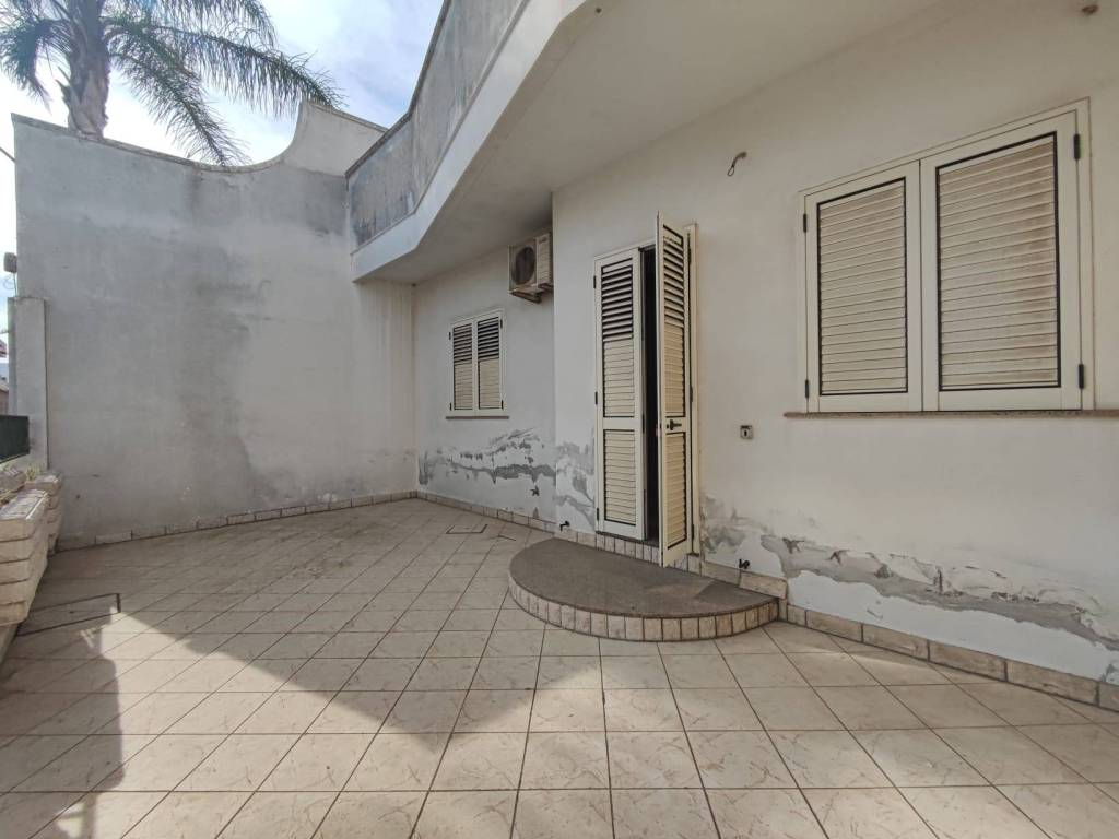 casa indipendente in vendita a Collepasso
