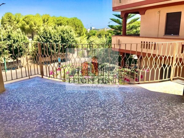 casa indipendente in vendita a Collepasso