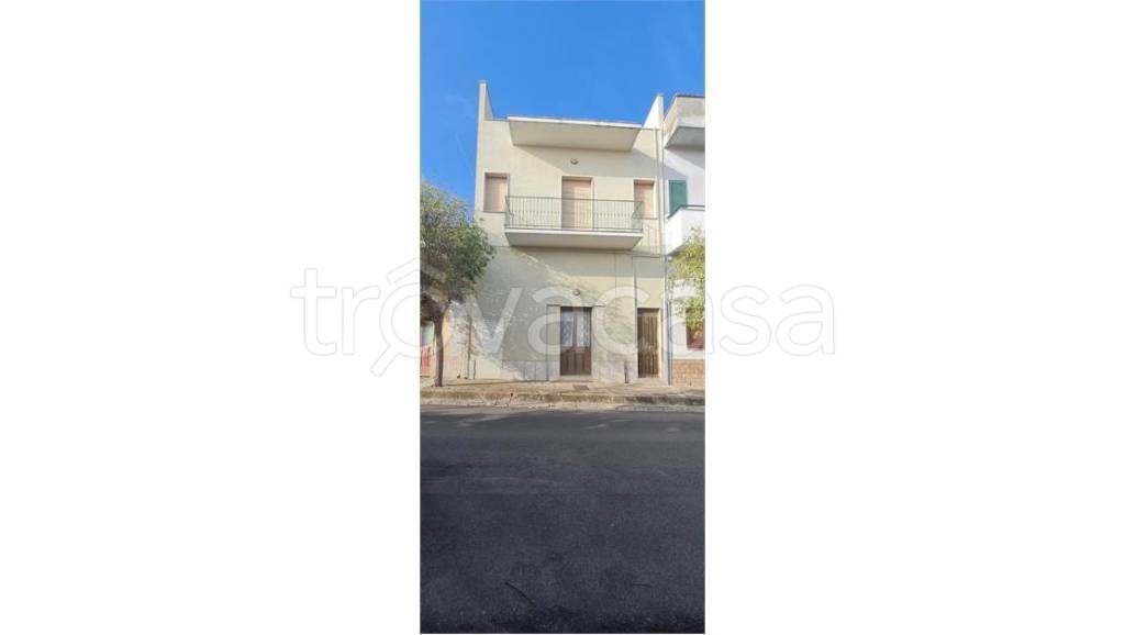 casa indipendente in vendita a Collepasso