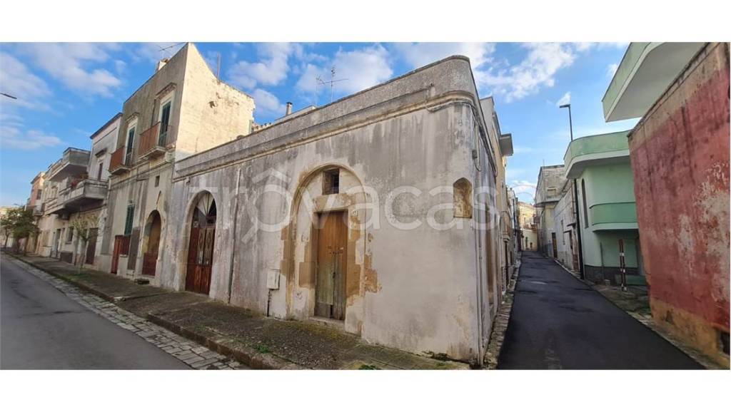 casa indipendente in vendita a Collepasso