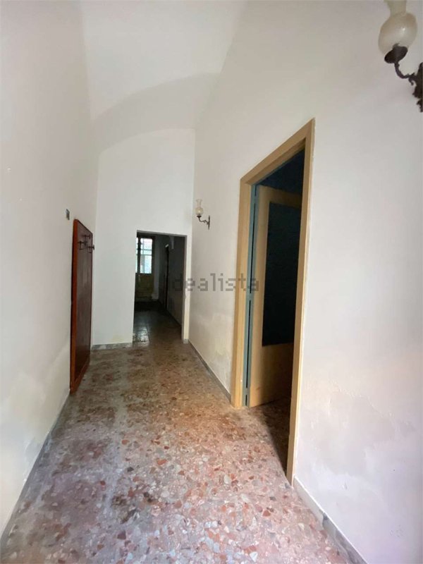 casa indipendente in vendita a Collepasso