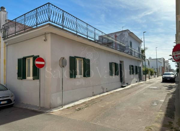 casa indipendente in vendita a Collepasso