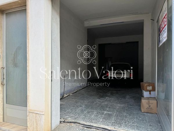 casa indipendente in vendita a Collepasso