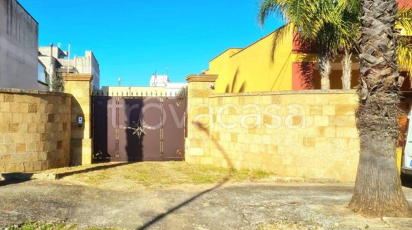 casa indipendente in vendita a Collepasso