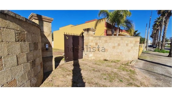 casa indipendente in vendita a Collepasso