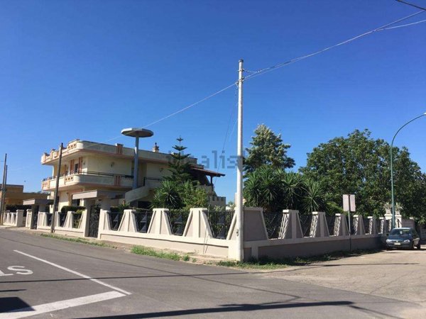 casa indipendente in vendita a Collepasso