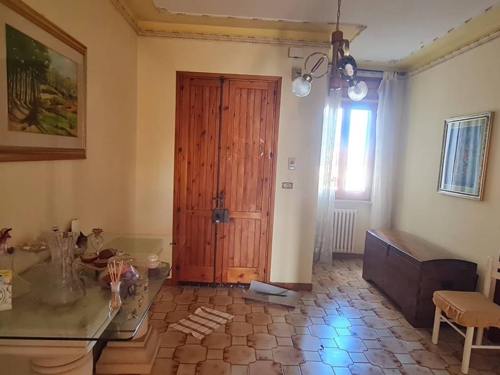 appartamento in vendita a Collepasso