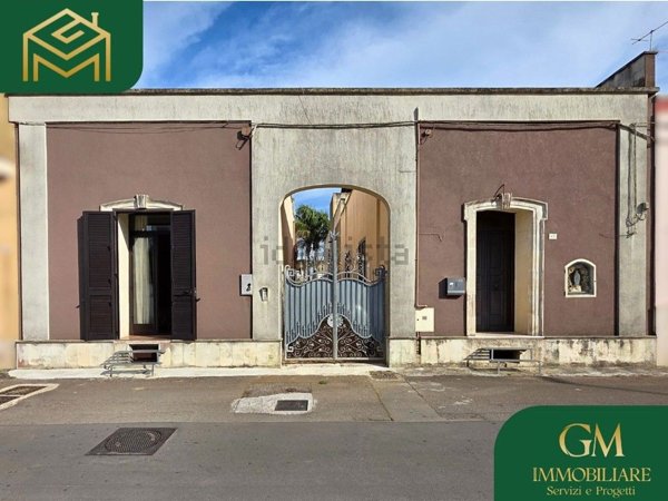 casa indipendente in vendita a Collepasso