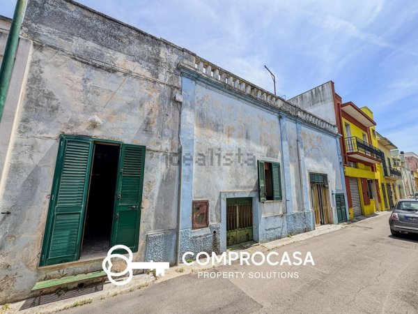 casa indipendente in vendita a Collepasso