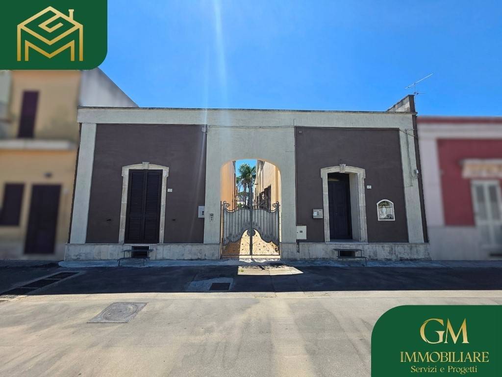 casa indipendente in vendita a Collepasso