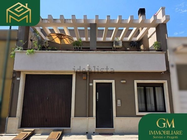 casa indipendente in vendita a Collepasso