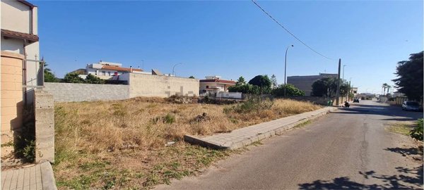 terreno in vendita a Collepasso