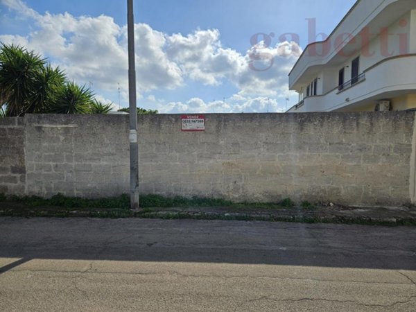 terreno edificabile in vendita a Copertino