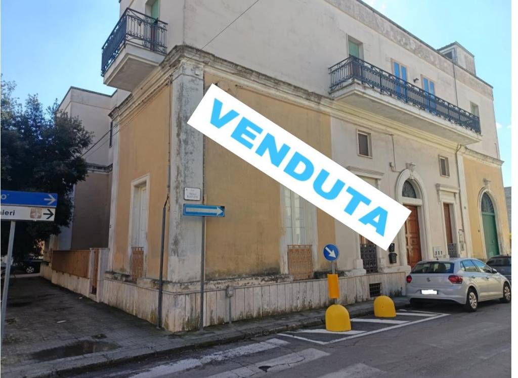 casa indipendente in vendita a Copertino