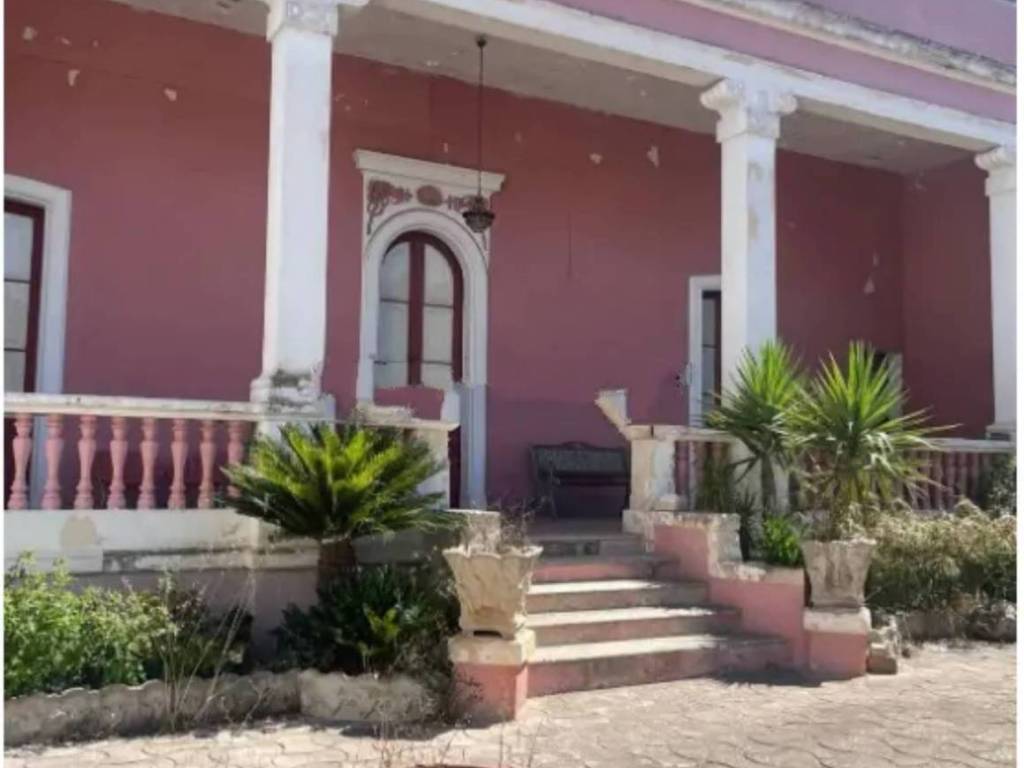 casa indipendente in vendita a Copertino