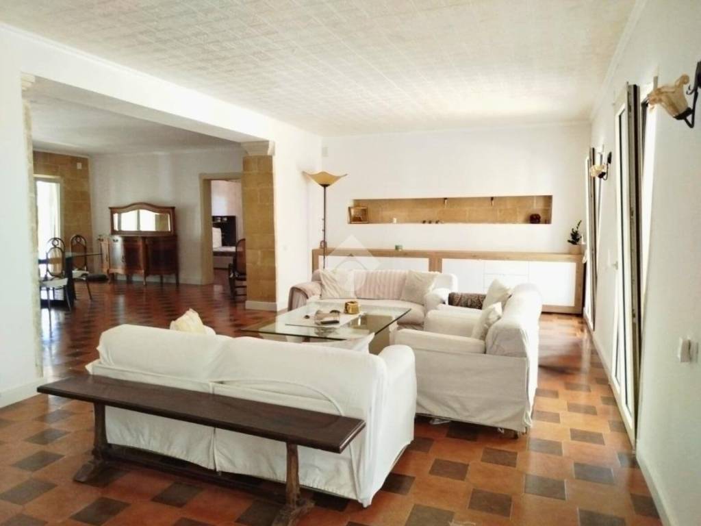 casa indipendente in vendita a Copertino