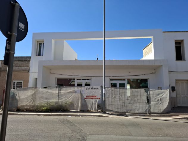 locale commerciale in vendita a Copertino