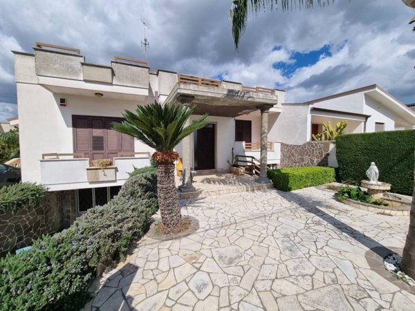 casa indipendente in vendita a Copertino
