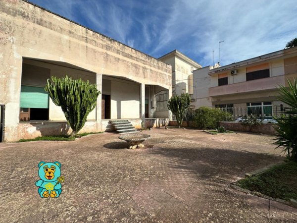casa indipendente in vendita a Copertino