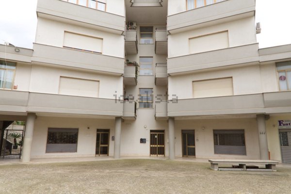 locale commerciale in vendita a Copertino