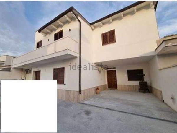 casa indipendente in vendita a Copertino