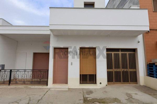 casa indipendente in vendita a Copertino