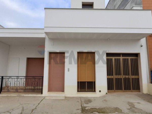 casa indipendente in vendita a Copertino