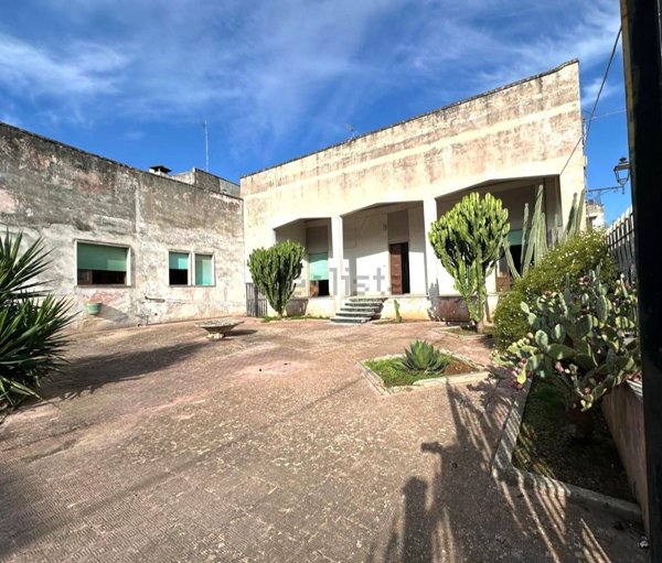 casa indipendente in vendita a Copertino