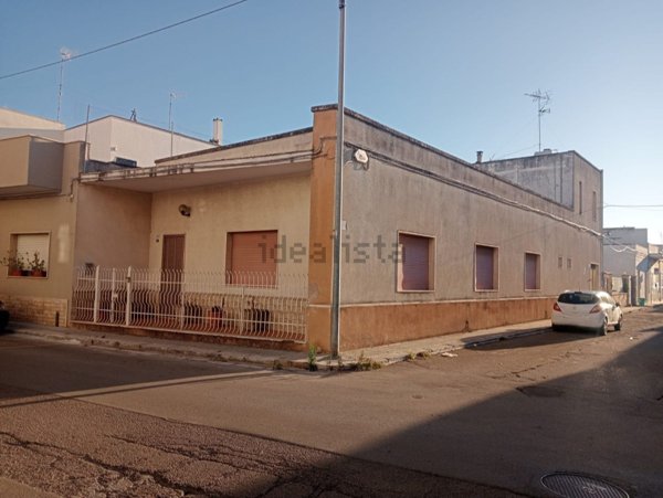 casa indipendente in vendita a Copertino