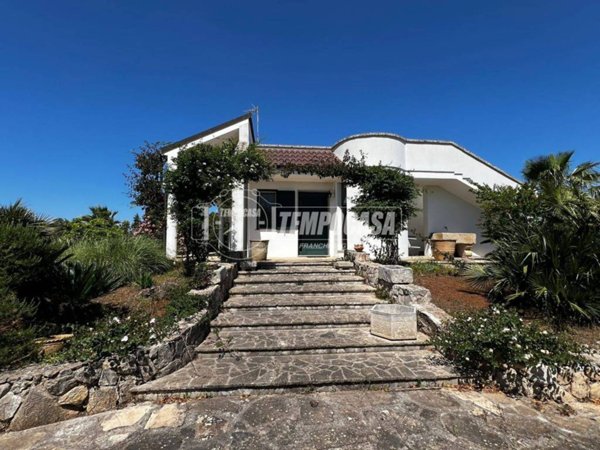 casa indipendente in vendita a Corigliano d'Otranto