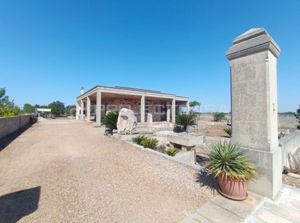 casa indipendente in vendita a Corigliano d'Otranto