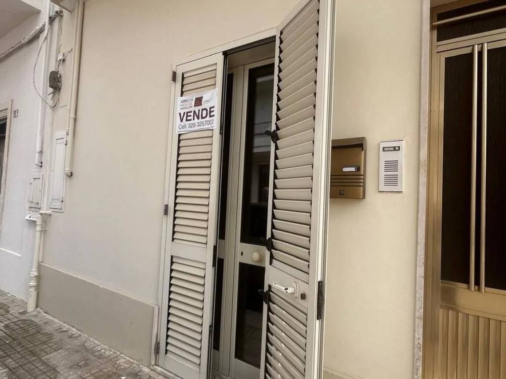 appartamento in vendita a Corigliano d'Otranto