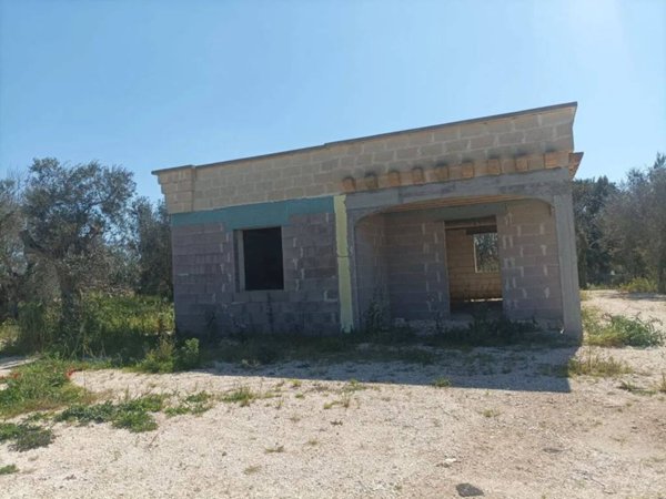 casa indipendente in vendita a Corigliano d'Otranto
